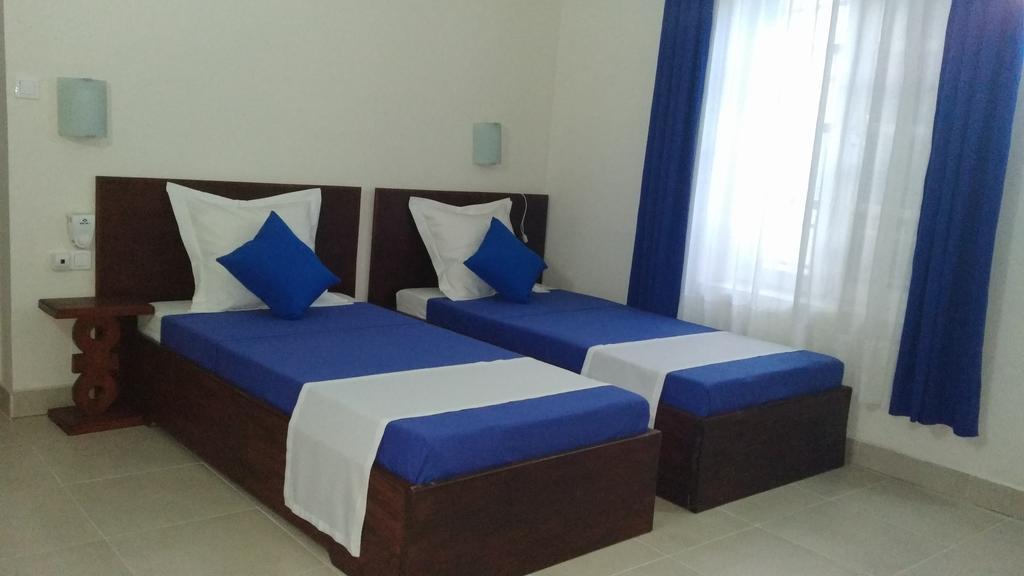 Le Lotus Bleu Hotel Антананариву Екстериор снимка